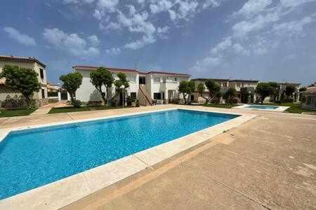 Forcat Apartamento Bajo Con Jardin Y Piscina ซิวตาเดญา ภายนอก รูปภาพ